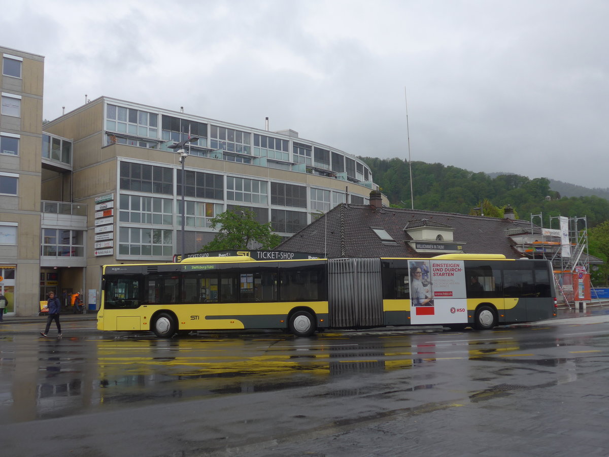 (216'531) - STI Thun - Nr. 140/BE 801'140 - MAN am 28. April 2020 beim Bahnhof Thun