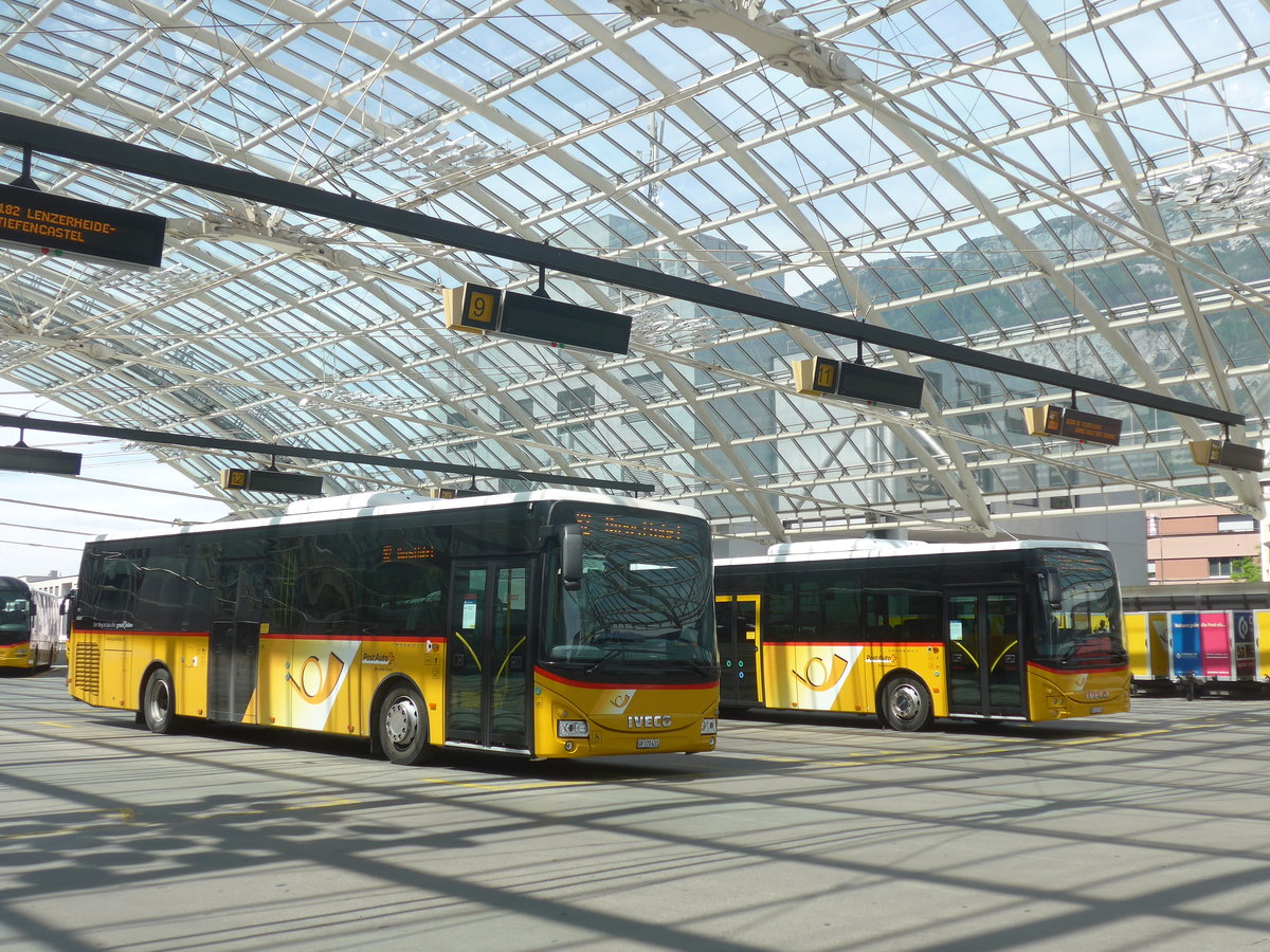 (217'208) - PostAuto Graubnden - GR 170'431 - Iveco am 23. Mai 2020 in Chur, Postautostation