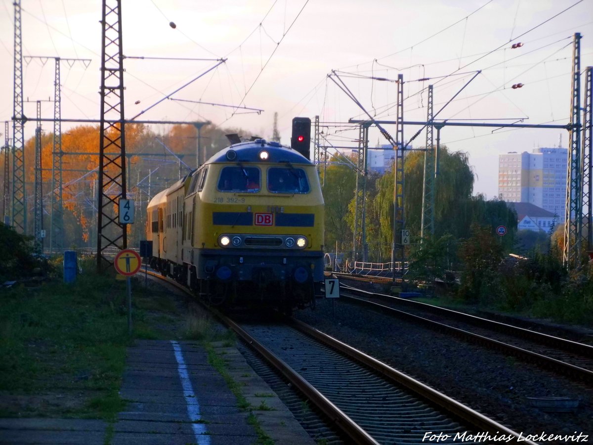 218 392 mit dem Messzug in Leipzig-Thekla am 31.10.16