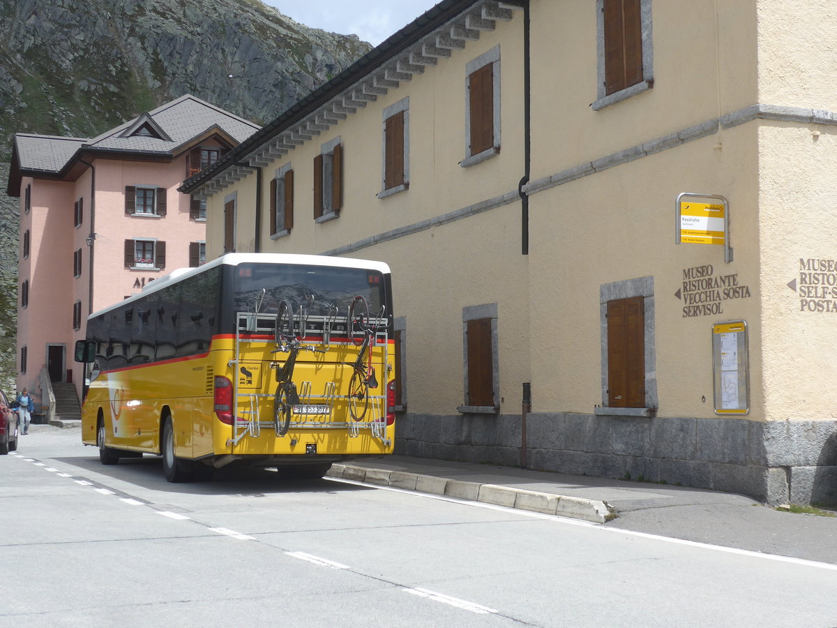 (218'117) - PostAuto Bern - Nr. 70/BE 653'387 - Setra am 21. Juni 2020 in Gotthard, Passh�he
