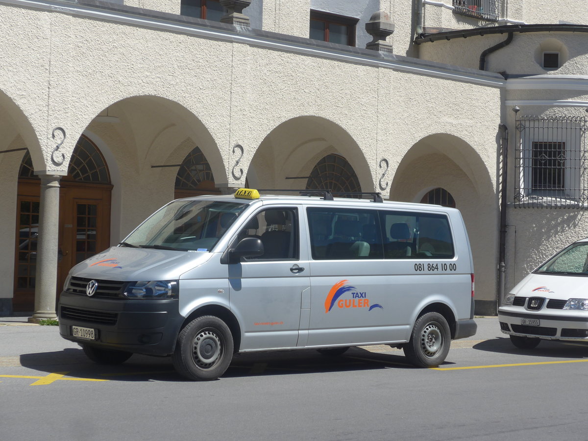 (218'478) - Guler, Sent - GR 10'998 - VW am 5. Juli 2020 beim Bahnhof Scuol