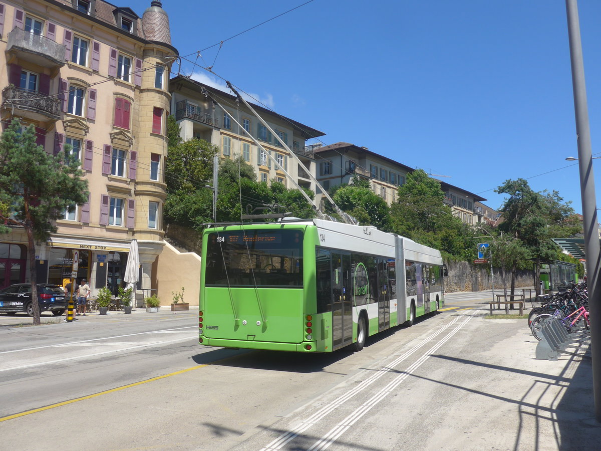 (218'539) - transN, La Chaux-de-Fonds - Nr. 134 - Hess/Hess Gelenktrolleybus (ex TN Neuchtel Nr. 134) am 6. Juli 2020 beim Bahnhof Neuchtel