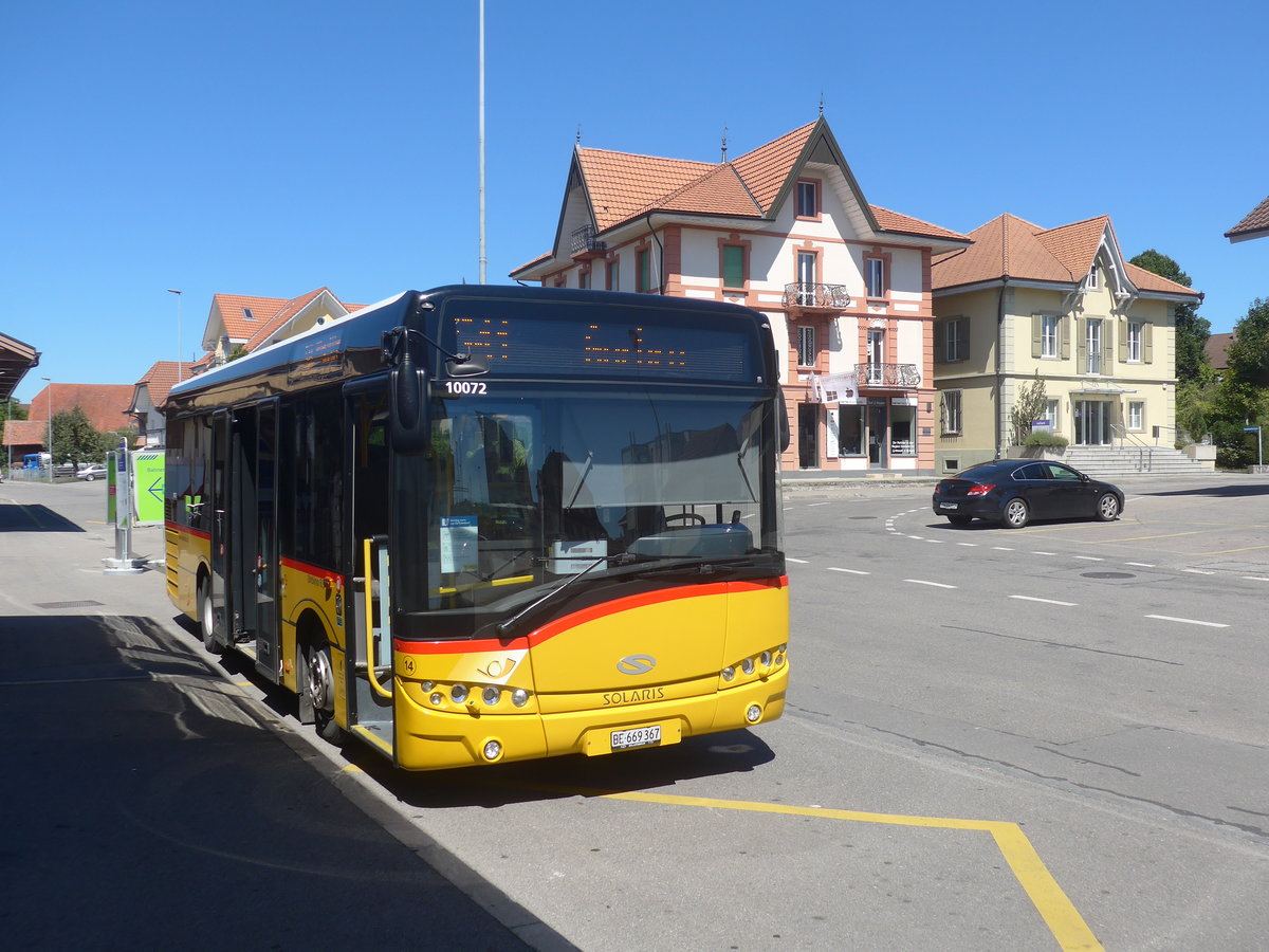 (219'238) - PostAuto Bern - Nr. 14/BE 669'367 - Solaris (ex Klopfstein, Laupen Nr. 14) am 27. Juli 2020 beim Bahnhof Kerzers