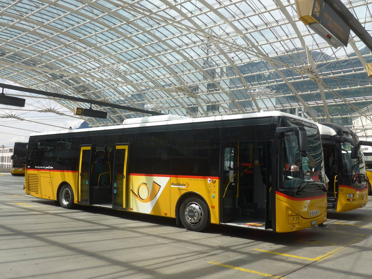 (219'808) - PostAuto Graub�nden - GR 170'435 - Iveco am 16. August 2020 in Chur, Postautostation