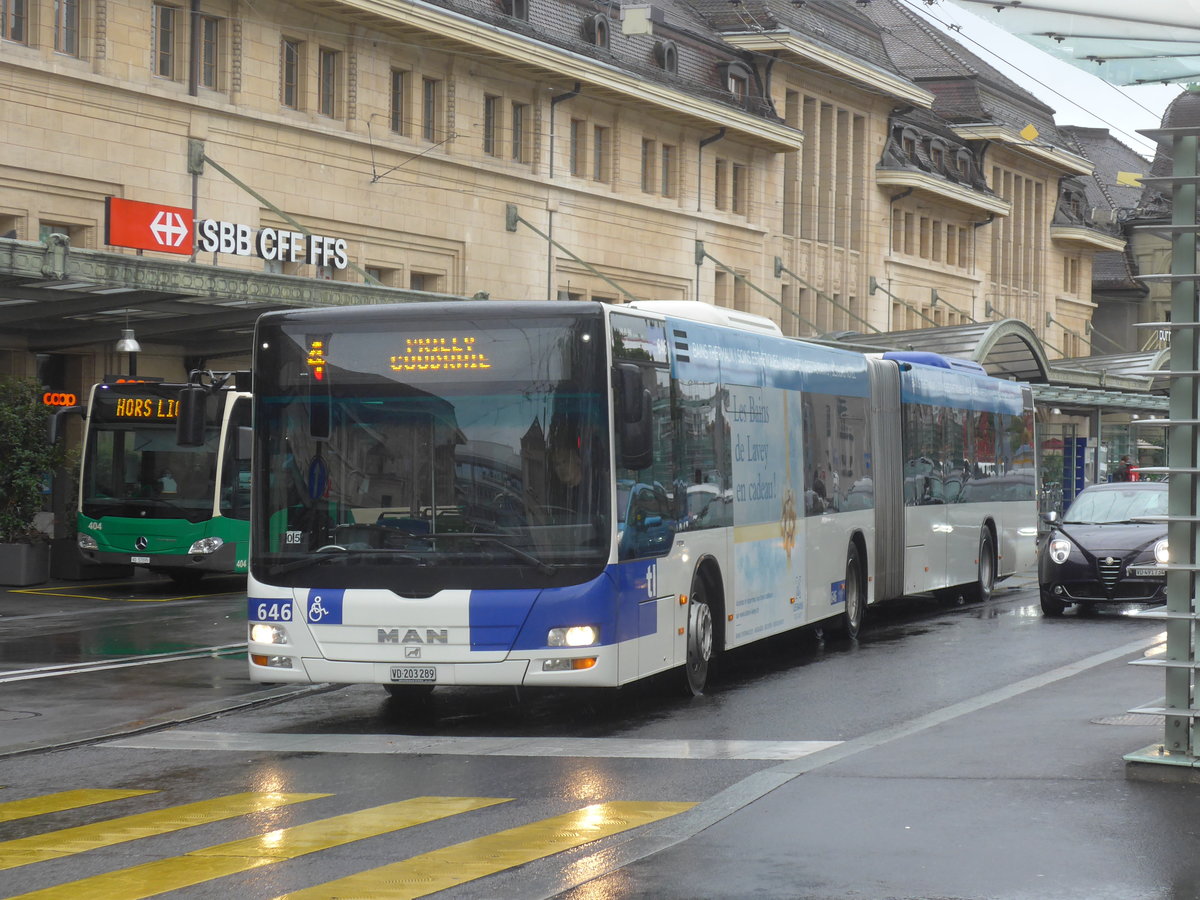 (220'267) - TL Lausanne - Nr. 646/VD 203'289 - MAN am 30. August 2020 beim Bahnhof Lausanne