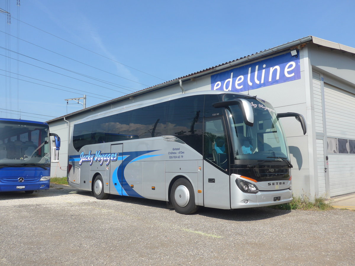 (220'845) - Jacky Voyages, Chteau-d'Oex - Setra am 20. September 2020 in Kerzers, Garage Edelline