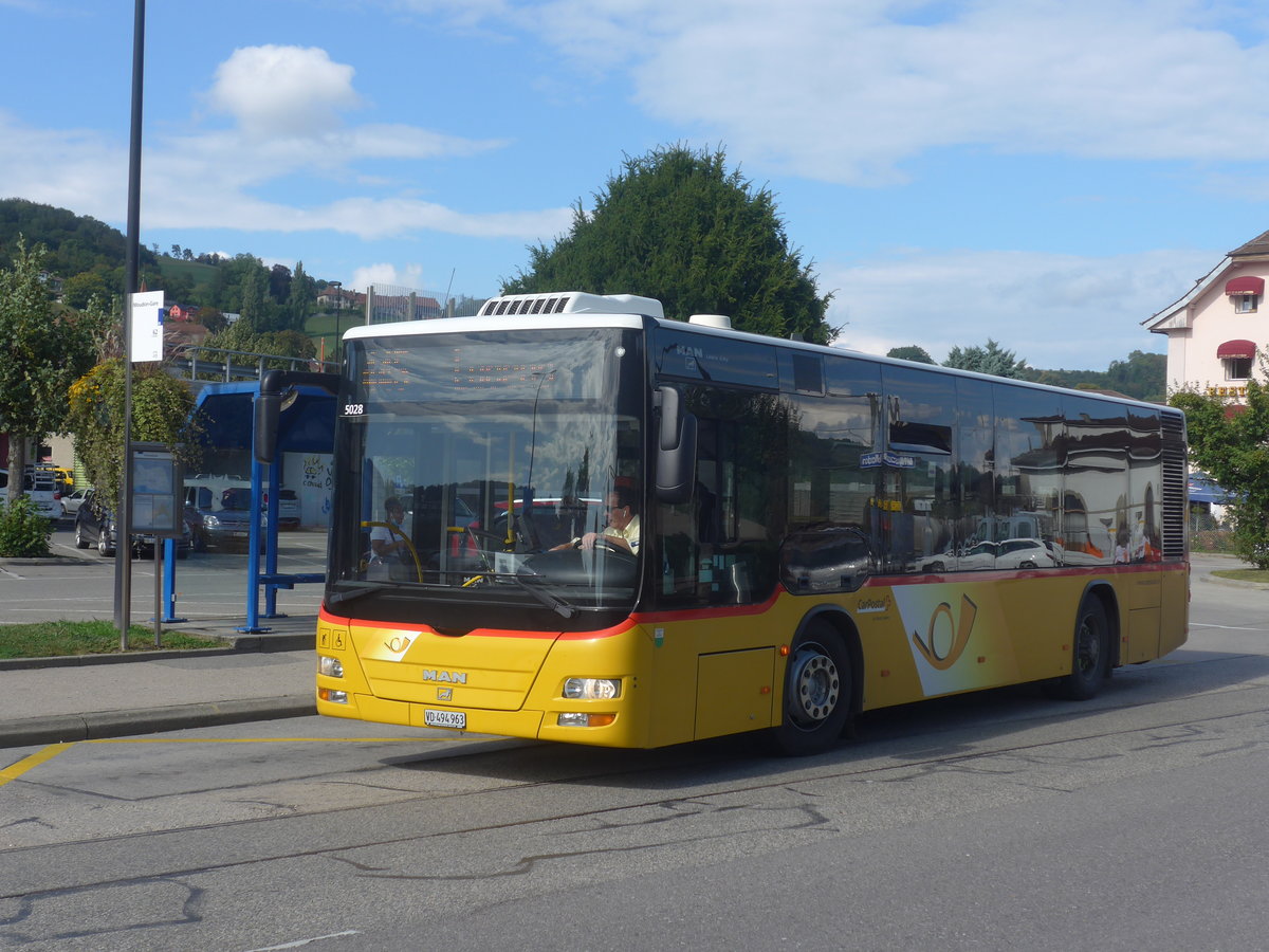 (221'118) - CarPostal Ouest - VD 494'963 - MAN/G�ppel am 23. September 2020 beim Bahnhof Moudon