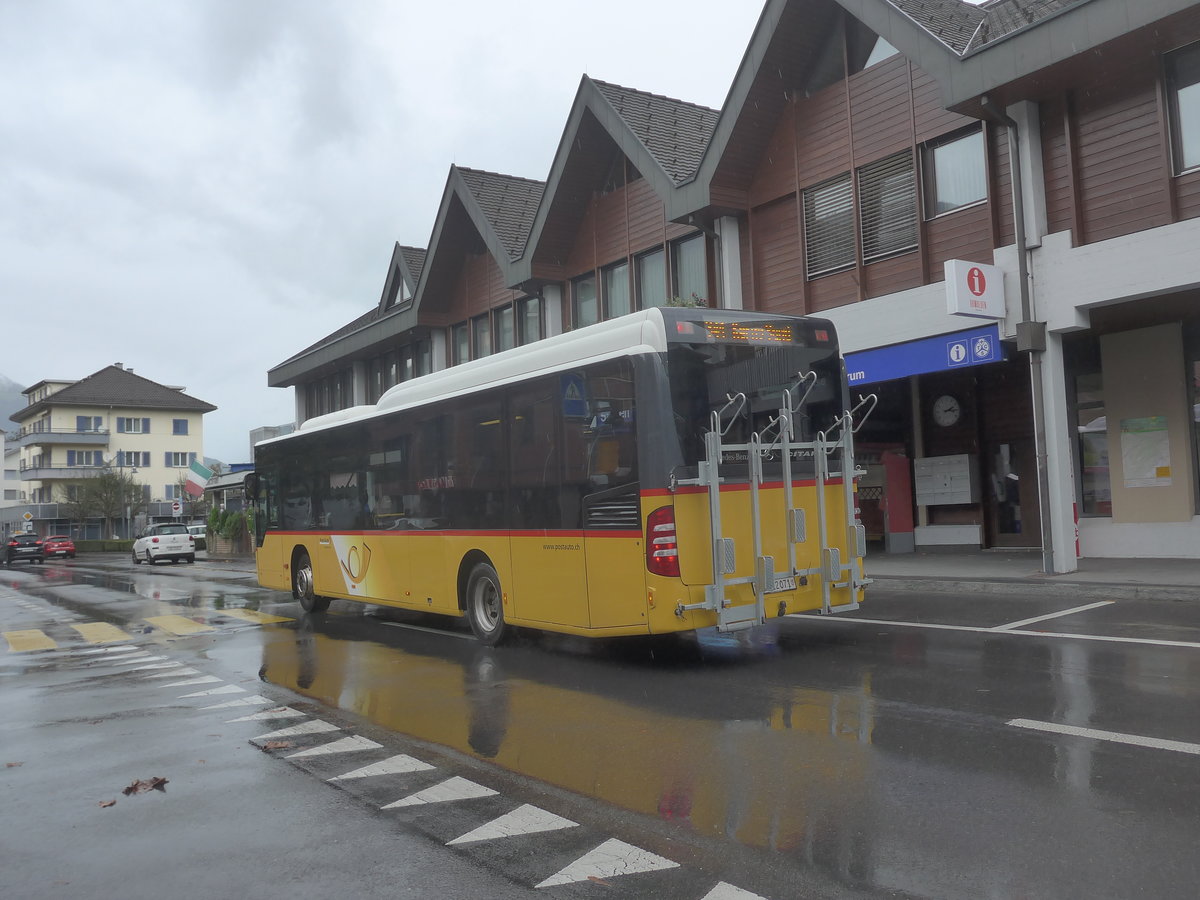 (221'426) - PostAuto Bern - BE 412'071 - Mercedes (ex AVG Meiringen Nr. 71) am 25. September 2020 beim Bahnhof Sarnen