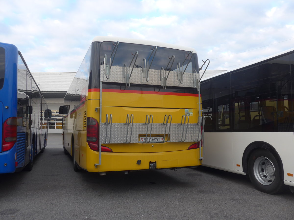 (222'067) - Ev�quoz, Erde - VS 16'098 - Setra am 18. Oktober 2020 in Kerzers, Interbus