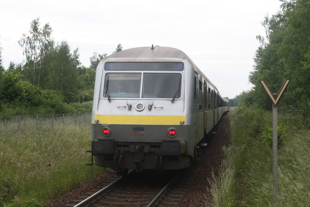 223 144 verl�sst den Bahnhof Narsdorf in Richtung Leipzig Hbf am 4.6.22