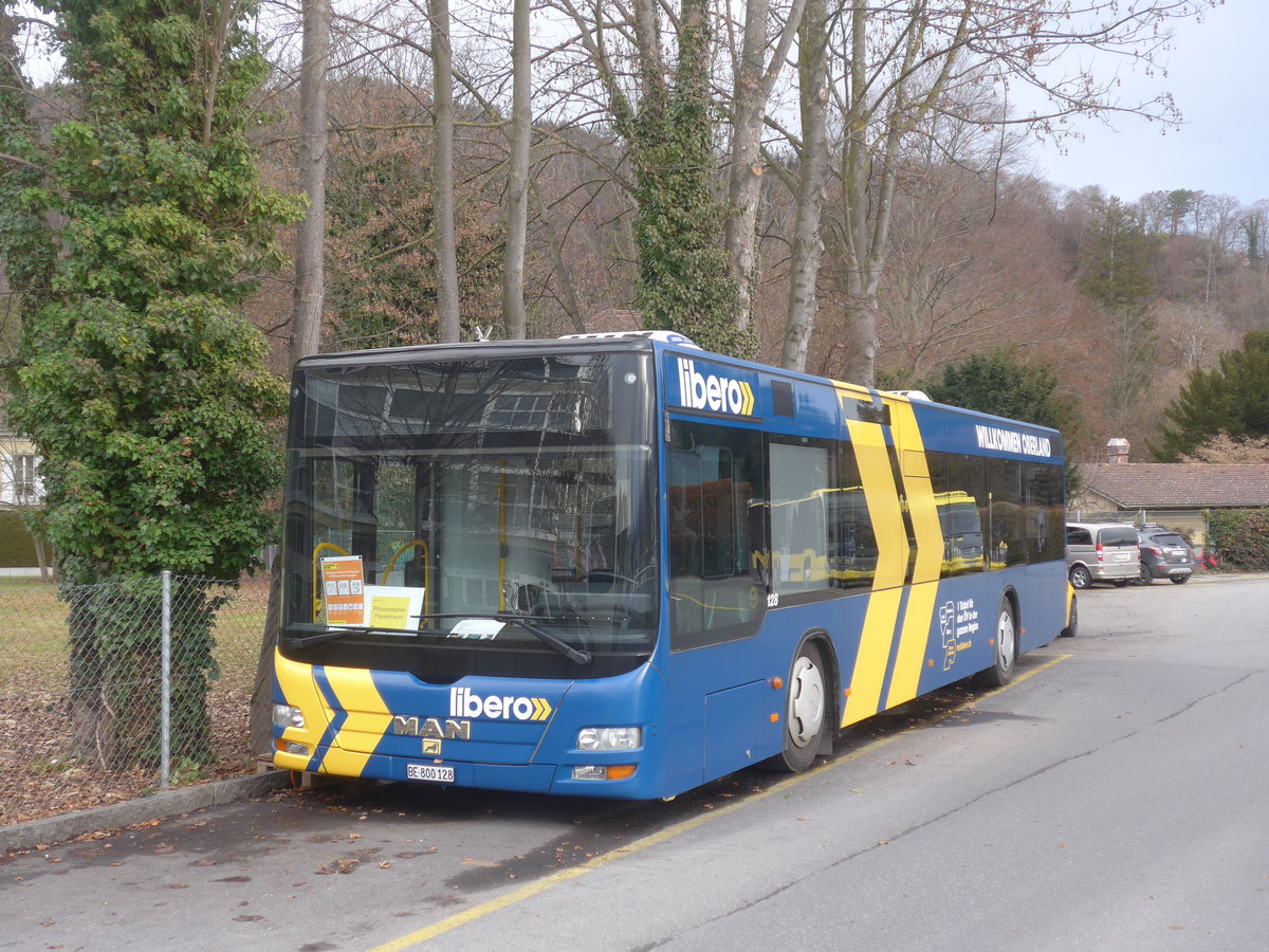 (223'074) - STI Thun - Nr. 128/BE 800'128 - MAN am 24. Dezember 2020 bei der Schiffl�ndte Thun