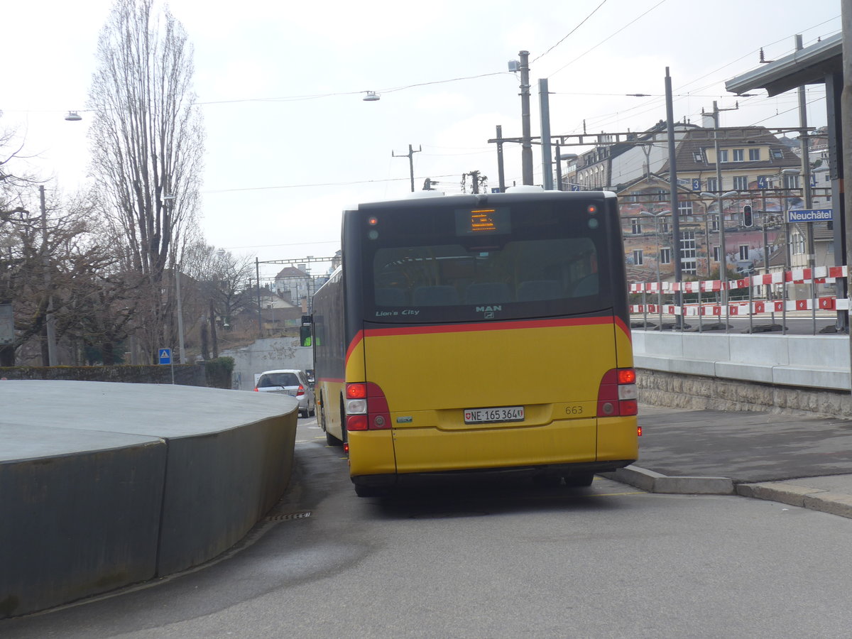 (224'028) - PostAuto Bern - Nr. 663/NE 165'364 - MAN (ex BE 610'550) am 7. M�rz 2021 beim Bahnhof Neuch�tel