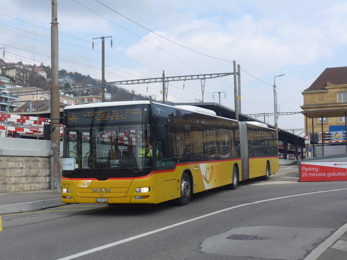 (224'030) - PostAuto Bern - Nr. 663/NE 165'364 - MAN (ex BE 610'550) am 7. M�rz 2021 beim Bahnhof Neuch�tel