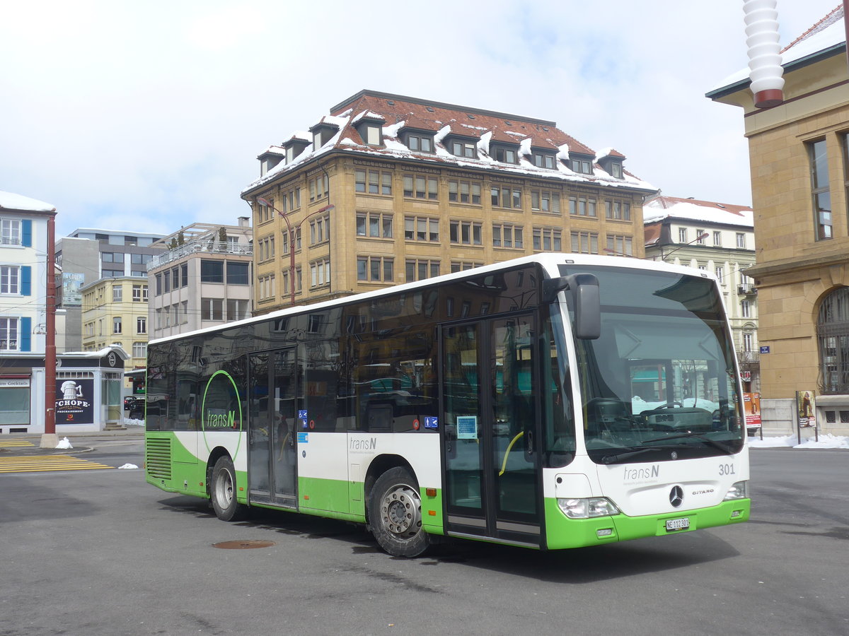 (224'288) - transN, La Chaux-de-Fonds - Nr. 301/NE 112'301 - Mercedes (ex TRN La Chaux-de-Fonds Nr. 301) am 20. Mrz 2021 beim Bahnhof La Chaux-de-Fonds