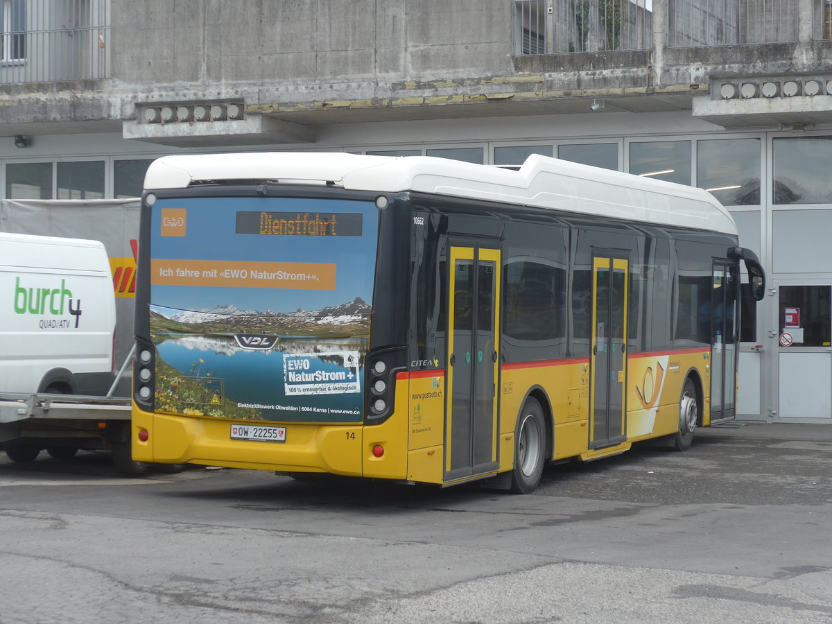 (224'460) - PostAuto Zentralschweiz - Nr. 14/OW 22'255 - VDL am 27. M�rz 2021 in Sarnen, Garage