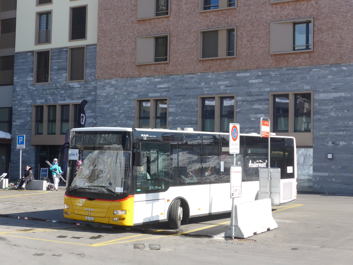(224'536) - Mattli, Wassen - UR 9221 - MAN/G�ppel (ex Lengacher, Wichtrach Nr. 6) am 28. M�rz 2021 in Andermatt, Bahnhofplatz