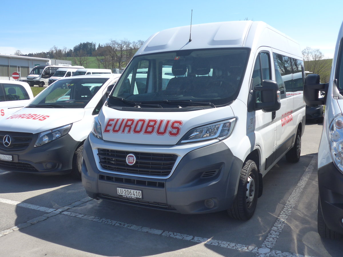 (224'911) - H�fliger, Sursee - Nr. 27/LU 206'410 - Fiat am 11. April 2021 in Ruswil, Garage ARAG