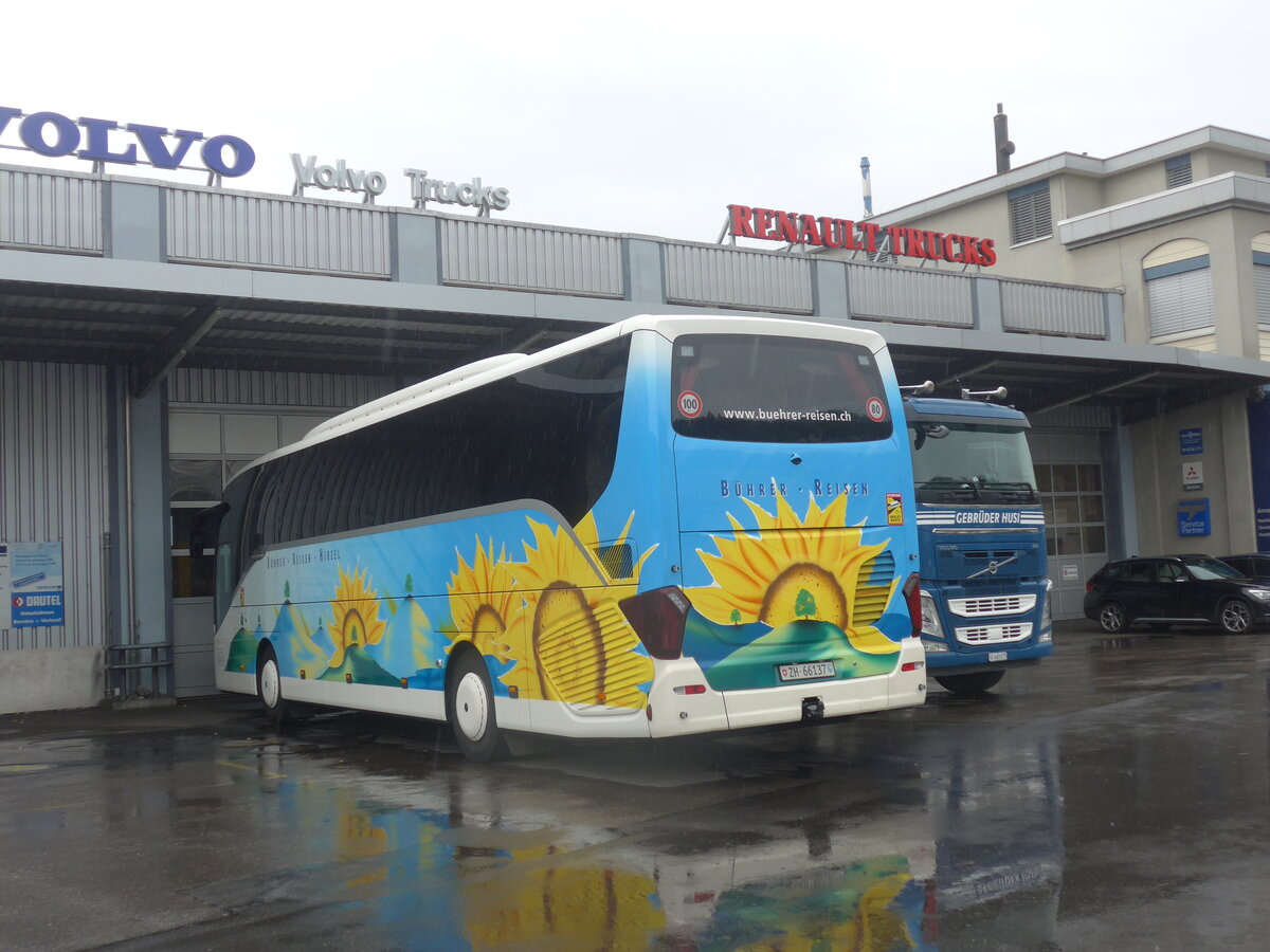 (228'161) - B�hrer, Hirzel - ZH 66'137 - Setra am 19. September 2021 in Schmerikon, Thomann