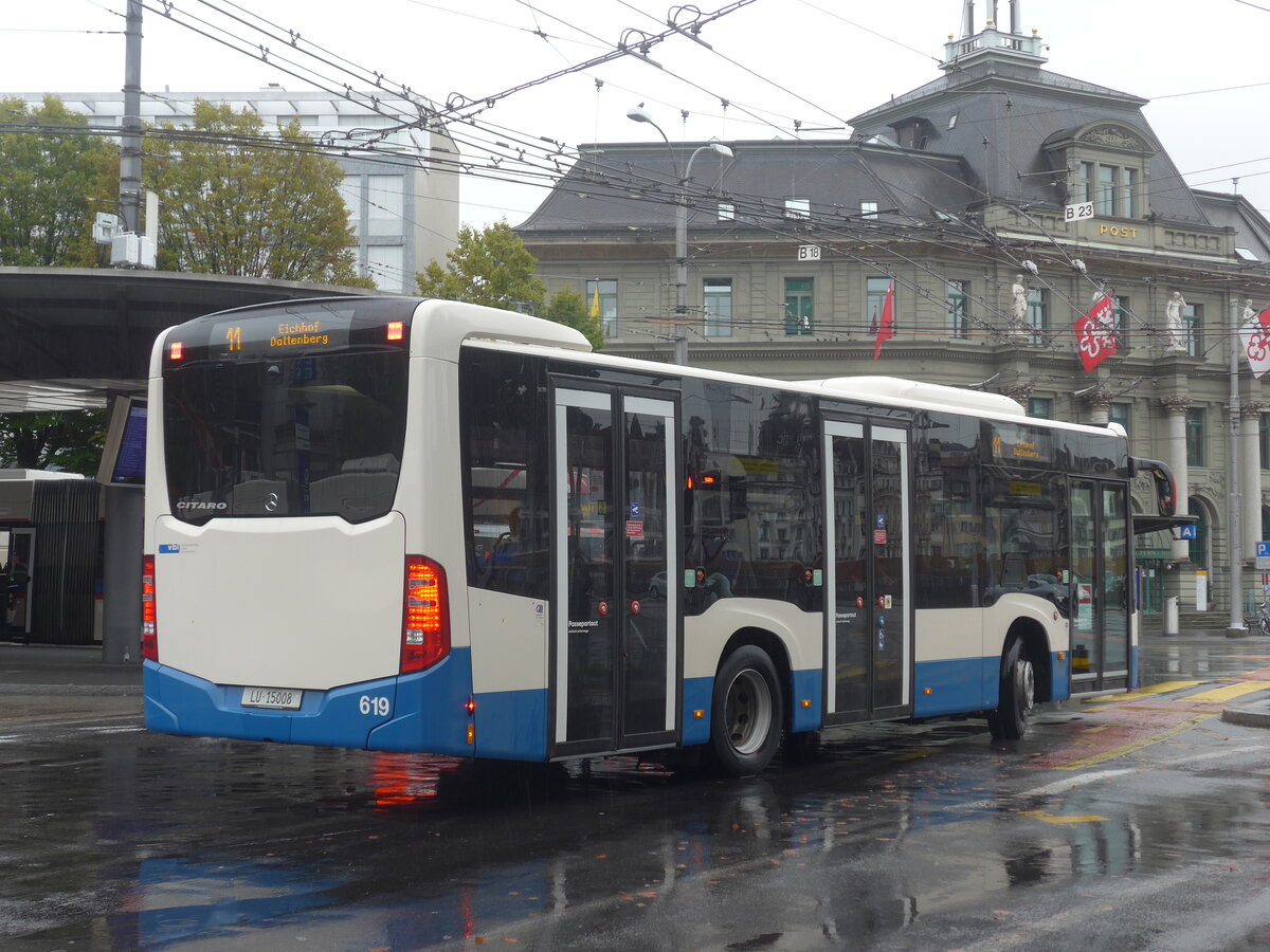 (228'188) - VBL Luzern - Nr. 619/LU 15'008 - Mercedes am 19. September 2021 beim Bahnhof Luzern