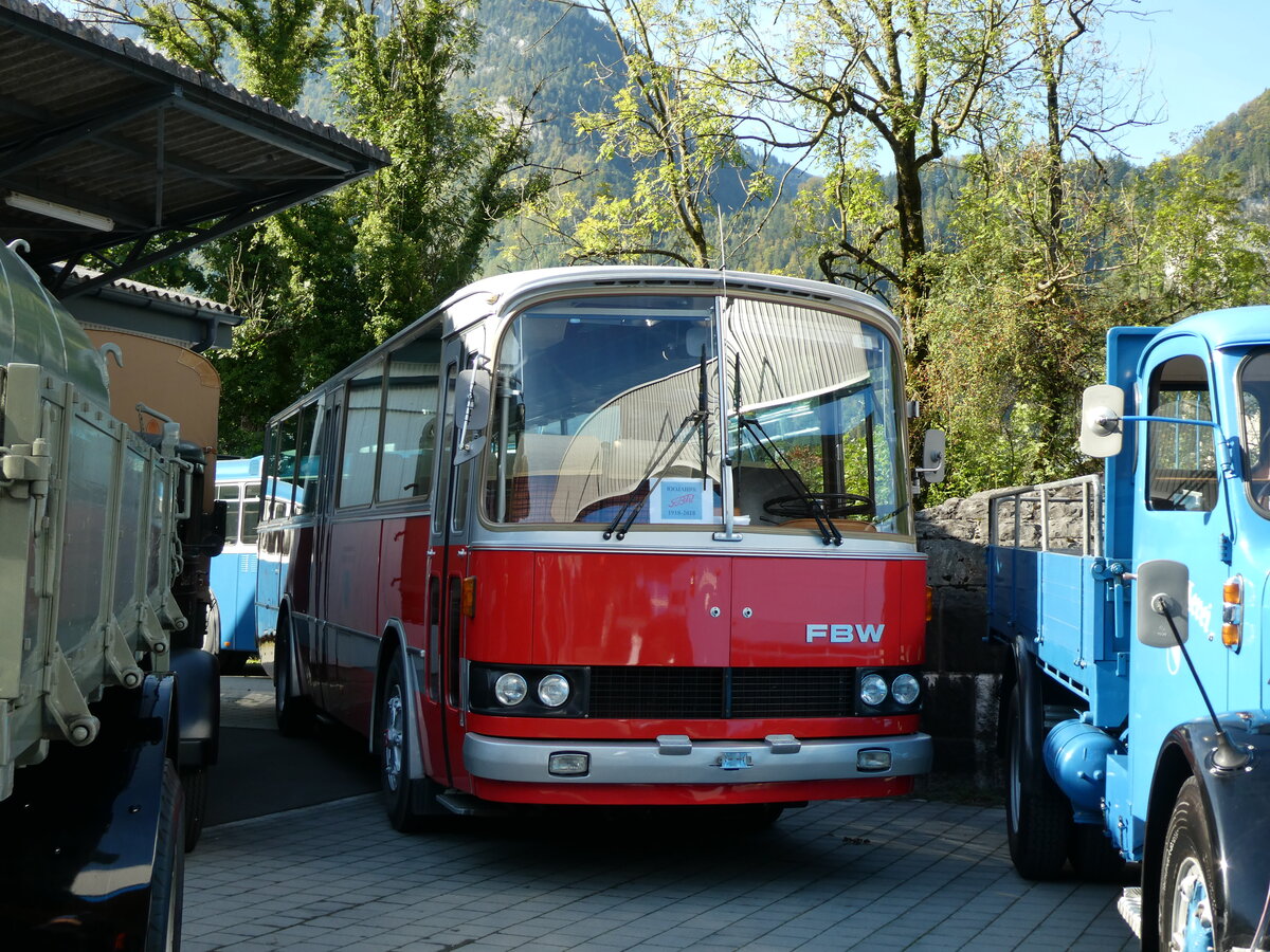 (228'544) - FBW-Club, M�nnedorf - FBW/R&J (ex Tiemann, Oetwil Nr. 19; ex W�est, Brittnau; ex Wespe, Altst�tten; ex AFA Adelboden Nr. 19) am 2. Oktober 2021 in N�fels, FBW-Museum