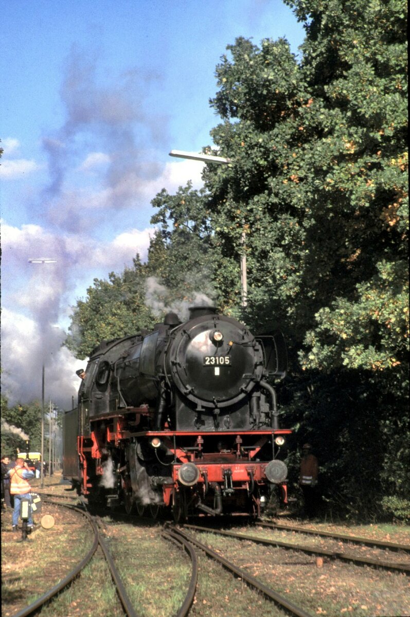 23 105 beim Jubil�um 100 Jahre DB Museum N�rnberg am 16.10.1999.