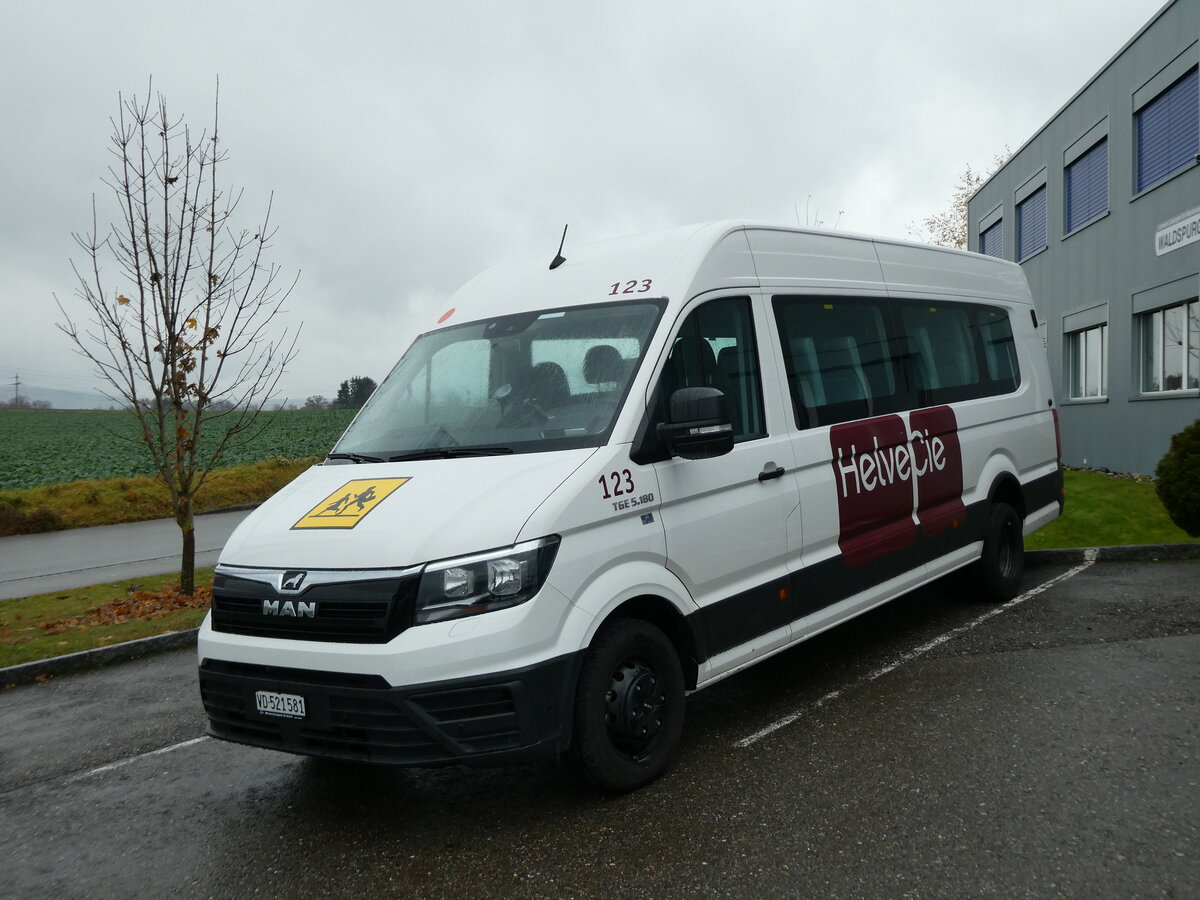 (230'765) - Helv�Cie, Satigny - Nr. 123/VD 521'581 - MAN am 14. November 2021 in M�genwil, Waldspurger+B�hlmann