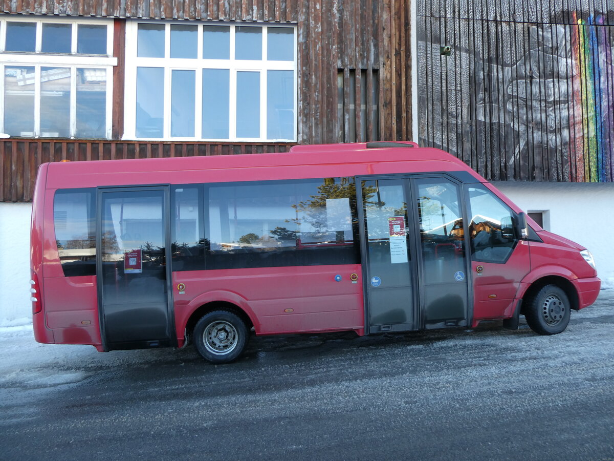 (231'267) - Leysin-Excursions, Leysin - VD 625'785 - Mercedes (ex VZO Gr�ningen Nr. 251) am 14. Dezember 2021 in Leysin, Garage