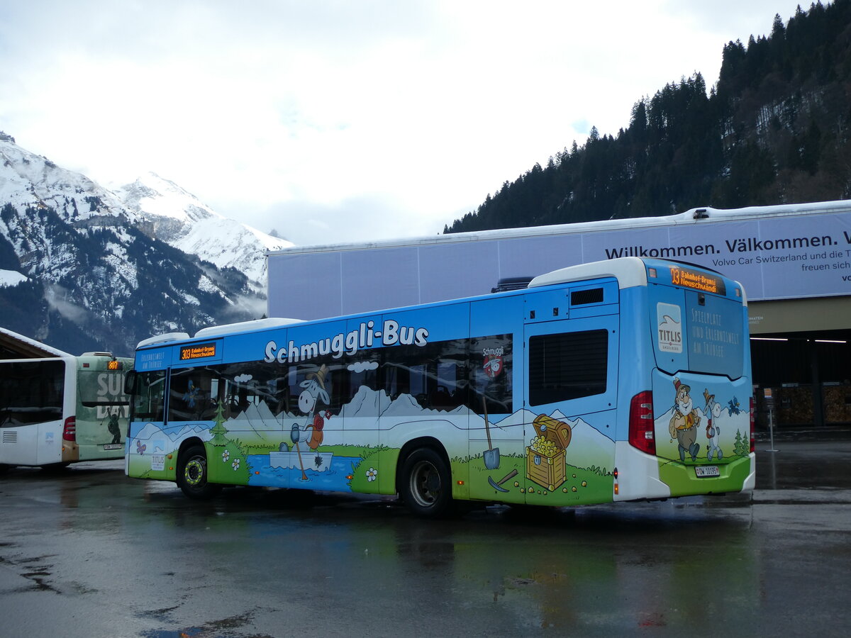 (231'568) - EAB Engelberg - Nr. 1/OW 10'195 - Mercedes (ex AAGS Schwyz Nr. 14) am 26. Dezember 2021 in Engelberg, Talstation Titlis