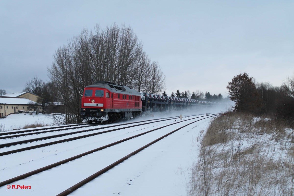 232 117 mit dem arg verspäteten 49996 XTKI nach XFGE / XBZ bei Schönfeld. 07.12.13