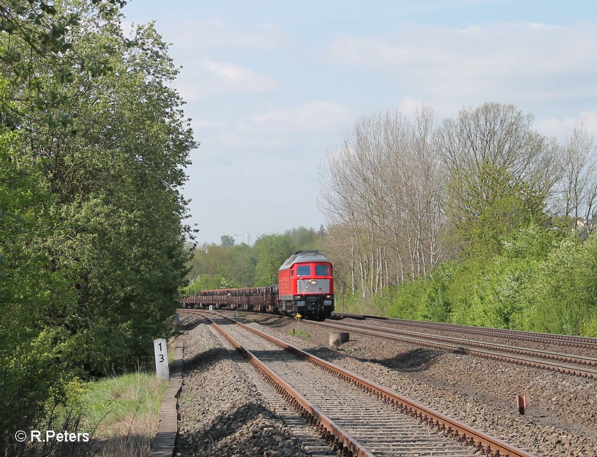 232 201-4 zieht bei Schönfeld den 51712 NNR - LE Frankenwald Umleiter richrung Hof. 14.05.16