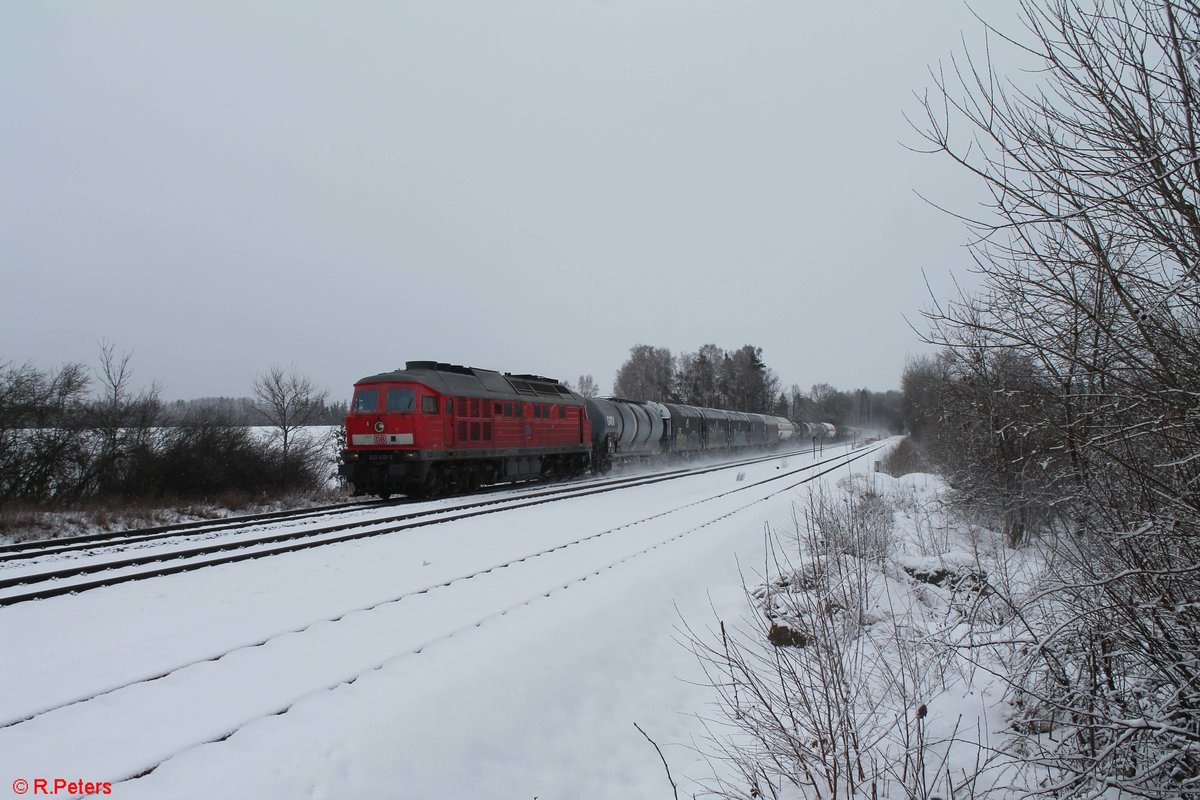 232 428 mit dem umgeleiteten EZ 51612 Halle - Nürnberg kurz vor Wiesau/Oberpfalz. 23.01.21