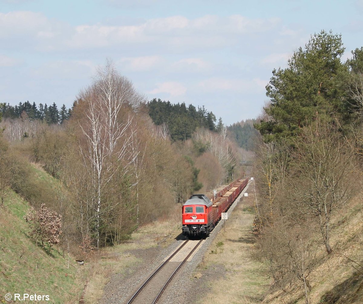 232 569 mit den 45392 Langschienen nach NNR in Seuen. 25.04.21