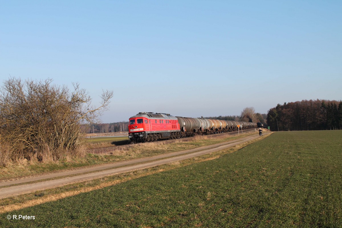 232 609-0 zieht bei Oberteich den 51724 Nrnberg - Leipzig Engelsdorf Frankenwald Umleiter bei Oberteich. 17.03.16