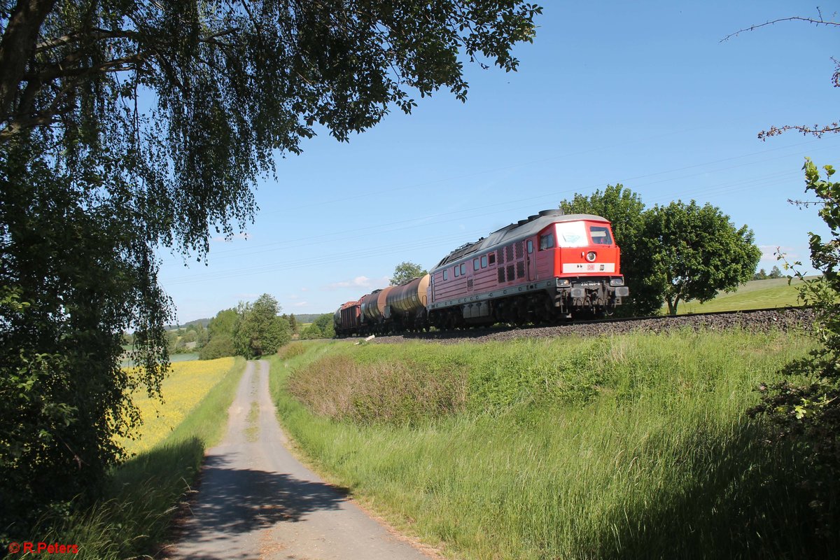 232 609 mit dem EZ 45368 Cheb - Nürnberg bei Brand bei Marktredwitz. 01.06.20