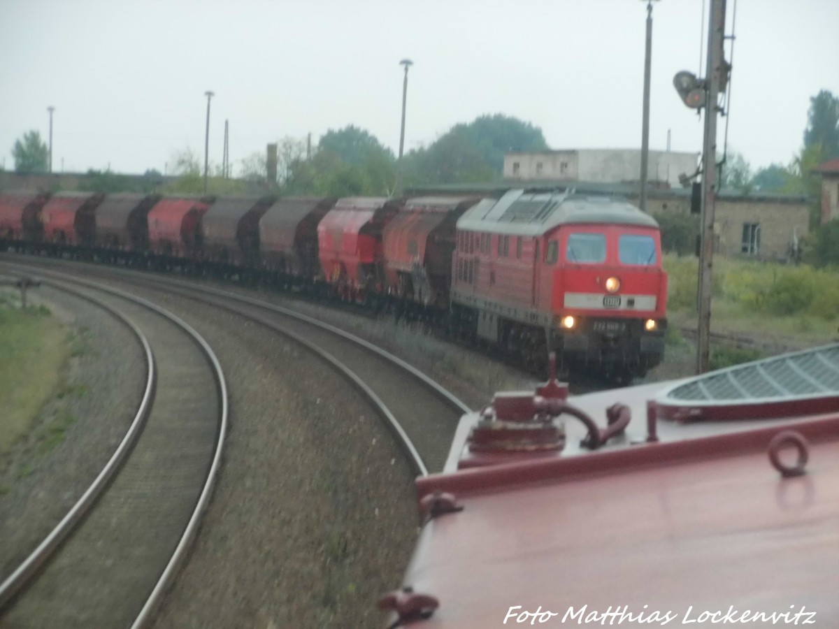 232 XXX mit einem G�terzug in Dessau am 3.9.15