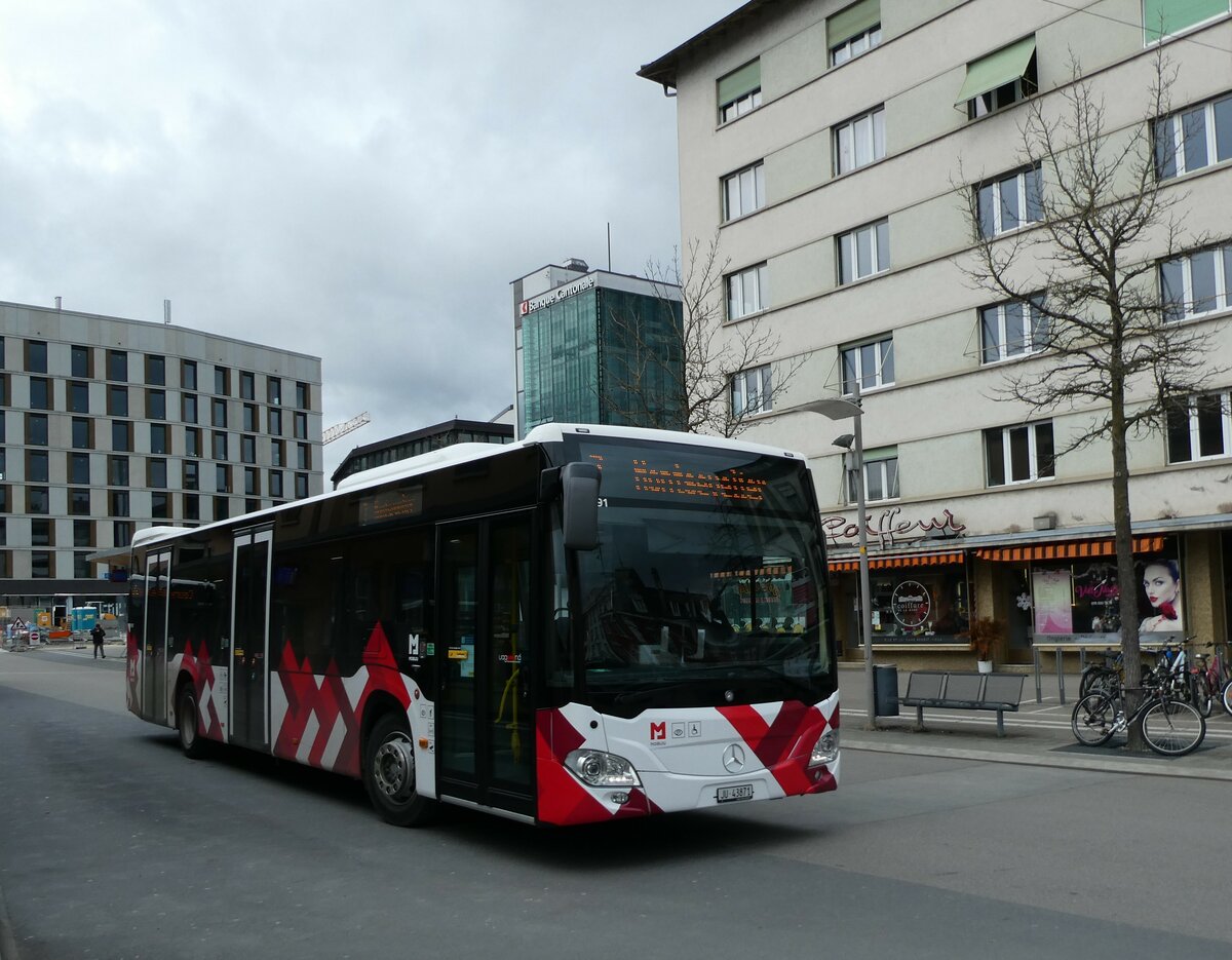 (232'671) - CarPostal Ouest - JU 43'871 - Mercedes am 6. Februar 2022 beim Bahnhof Del�mont