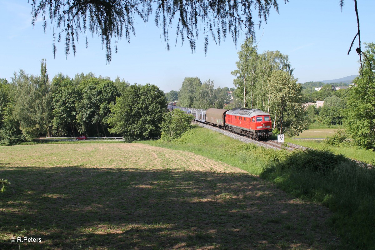 233 636-0 verlässt Marktredwitz mit dem 45367 NNR - XTCH. 05.06.15