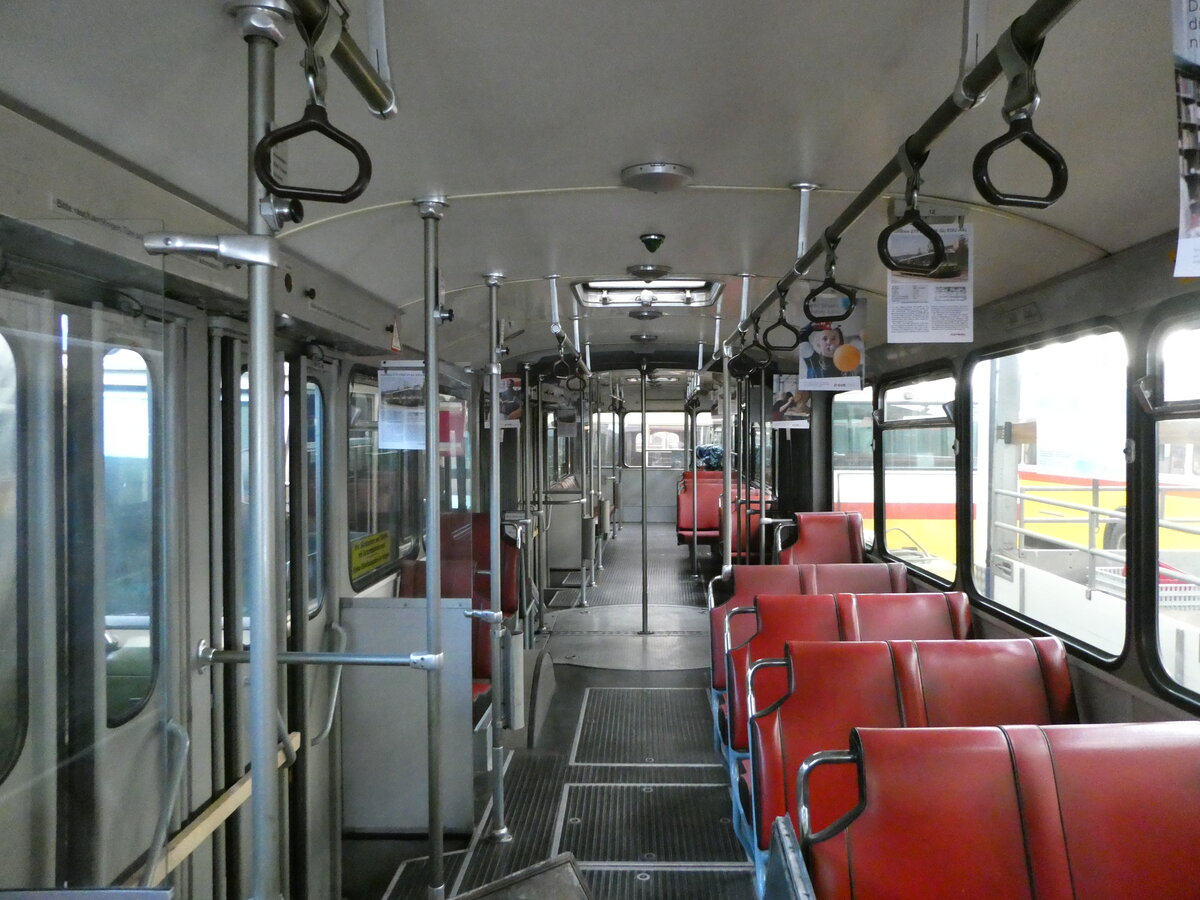 (235'641) - SVB Bern (Bernmobil historique) - Nr. 270 - FBW/SWS-Gangloff am 15. Mai 2022 in Oberburg, Ziegelgut (Innenaufnahme)