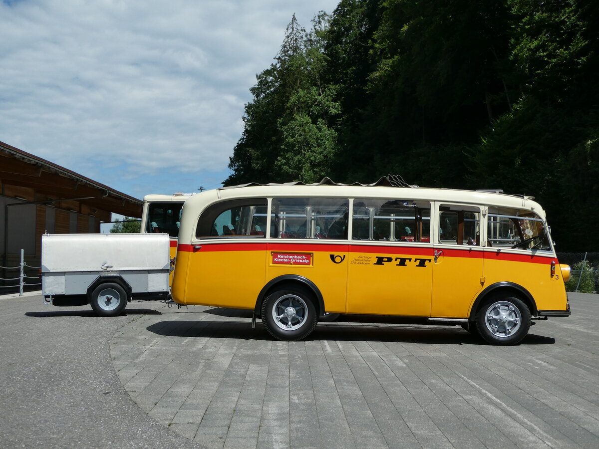 (237'599) - Schmid, Th�rishaus - Nr. 3/BE 26'760 - Saurer/Gangloff (ex Geiger, Adelboden Nr. 3) am 26. Juni 2022 in M�lenen, Kanderarena