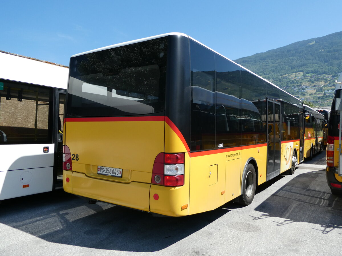 (238'169) - PostAuto Wallis - Nr. 28/VS 358'045 - MAN/G�ppel (ex AAGU Altdorf Nr., 72; ex PostAuto Bern; ex PostAuto Bern Nr. 217; ex RBS Worblaufen Nr. 217) am 16. Juli 2022 in Sion, Interbus