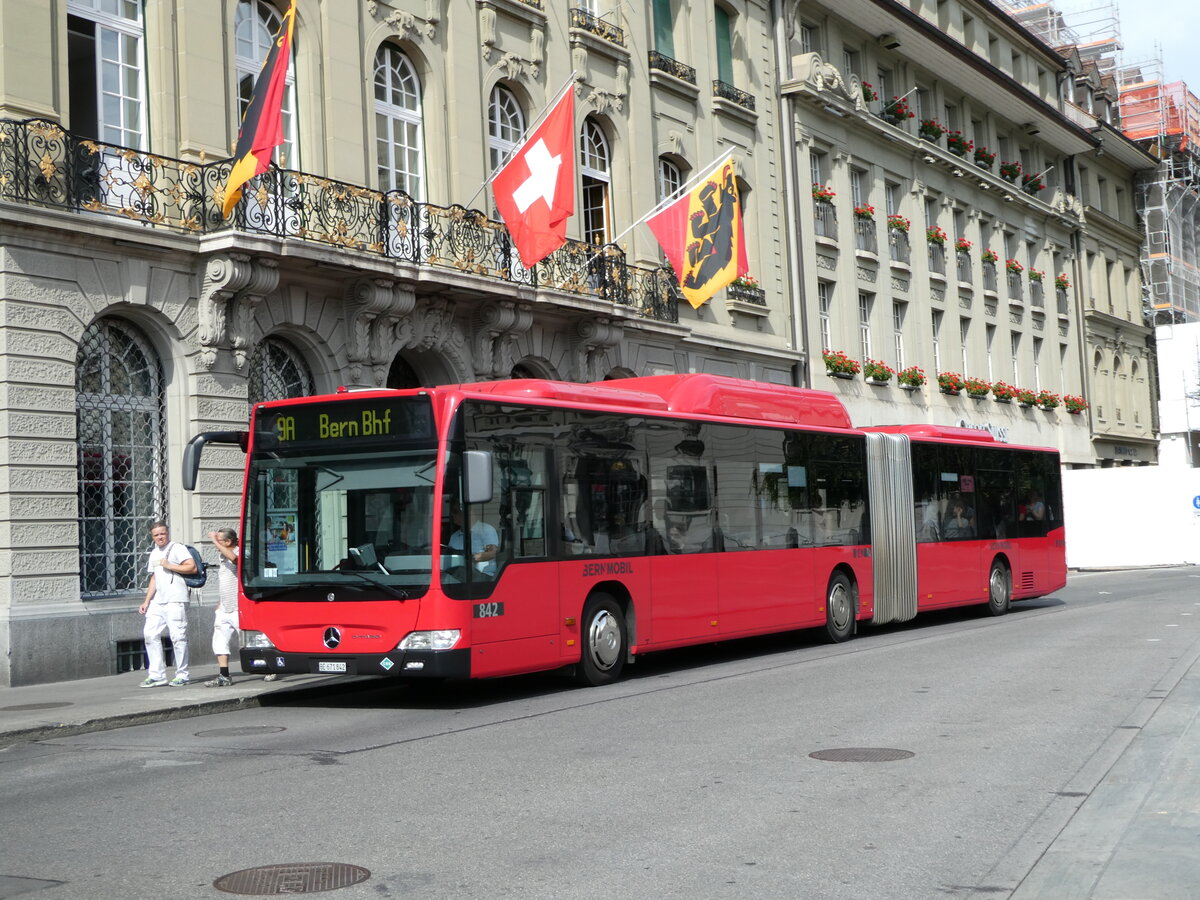 (238'518) - Bernmobil, Bern - Nr. 842/BE 671'842 - Mercedes am 28. Juli 2022 in Bern, Bundesplatz