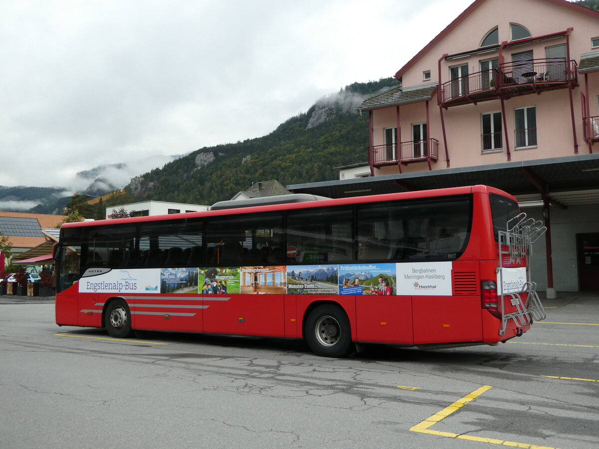 (240'235) - AFA Adelboden - Nr. 24/BE 26'701 - Setra am 25. September 2022 in Meiringen, Postautostation (Einsatz: PostAuto fr Engstlenalp-Bus)