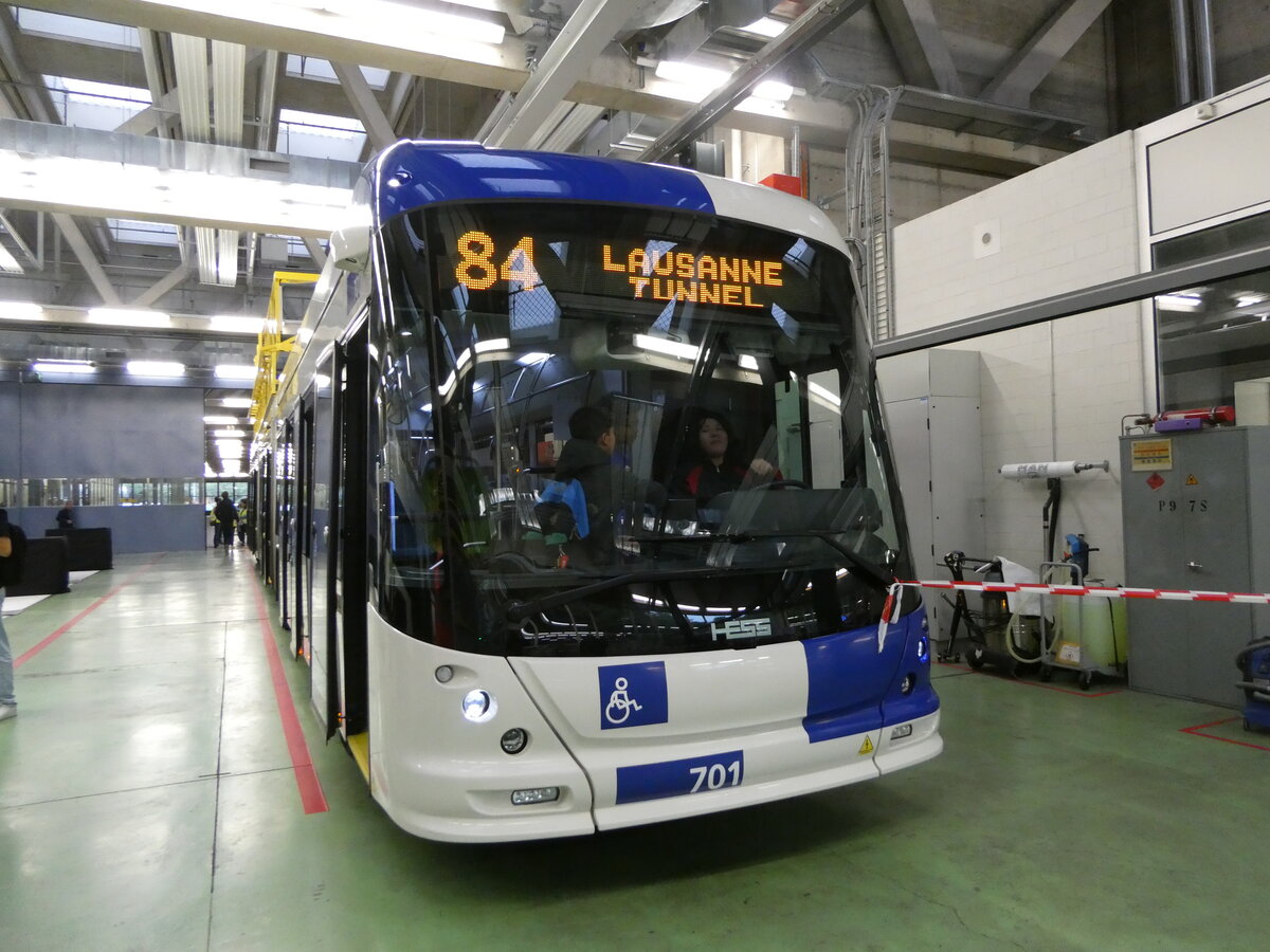 (240'438) - TL Lausanne - Nr. 701 - Hess/Hess Doppelgelenktrolleybus am 1. Oktober 2022 in Lausanne, Dpt Borde