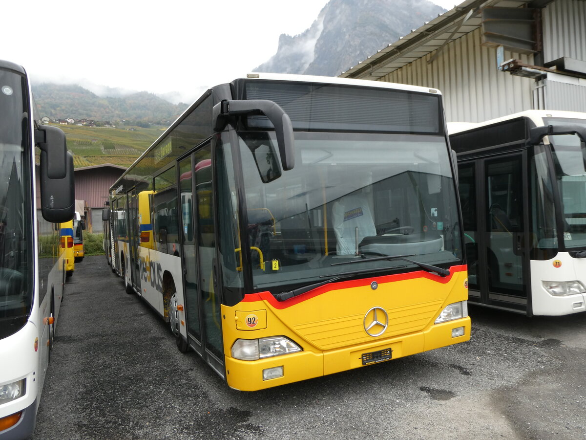 (240'709) - Buchard, Leytron - Nr. 92 - Mercedes (BLT Oberwil Nr. 44) am 8. Oktober 2022 in Leytron, Garage