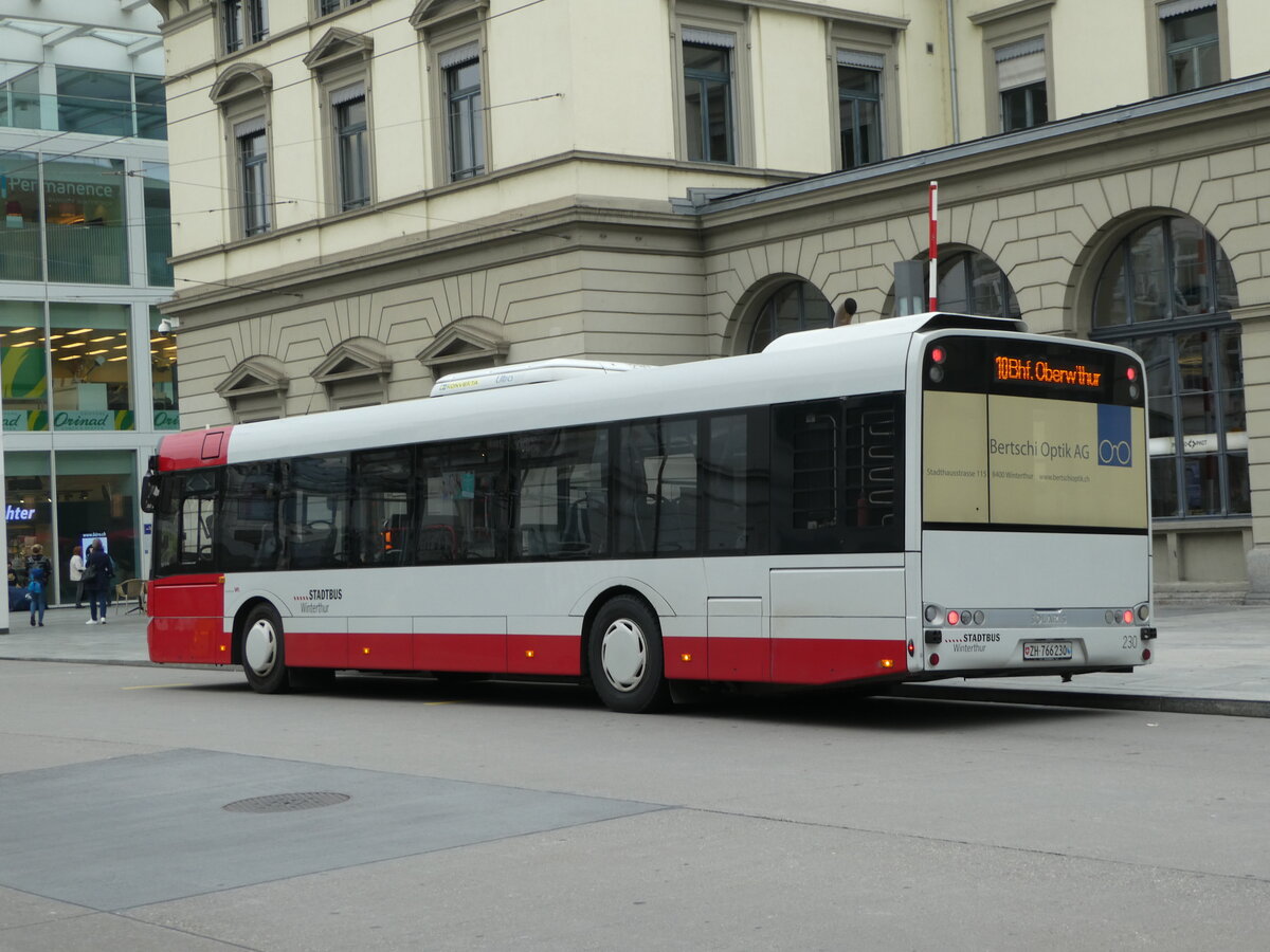(241'584) - SW Winterthur - Nr. 230/ZH 766'230 - Solaris am 20. Oktober 2022 beim Hauptbahnhof Winterthur
