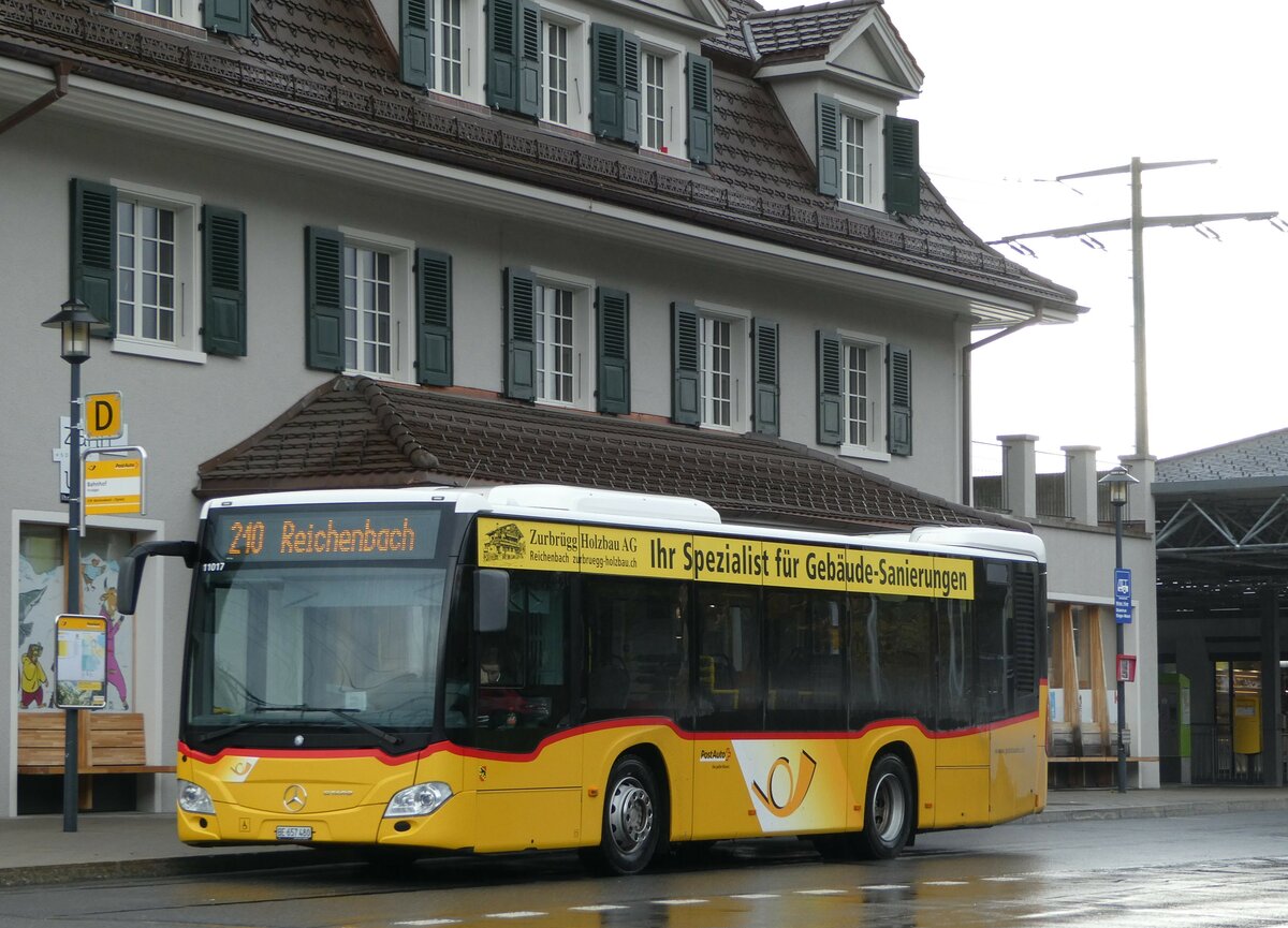 (243'329) - PostAuto Bern - BE 657'480 - Mercedes am 30. November 2022 beim Bahnhof Frutigen