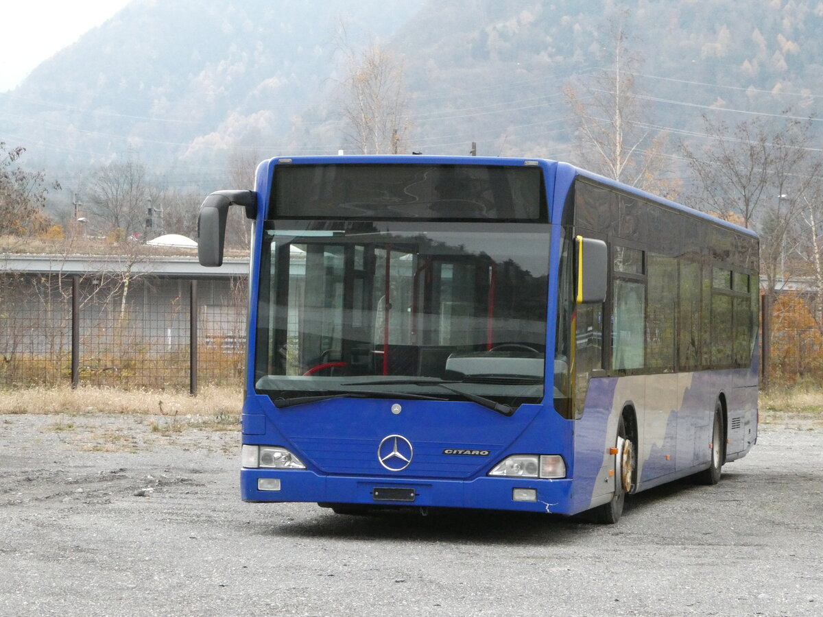(243'454) - Lathion, Sion - Nr. 25 - Mercedes (ex VZO Gr�ningen Nr. 14) am 3. Dezember 2022 bei St-Maurice