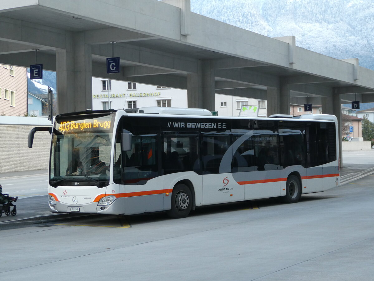 (243'531) - AAGU Altdorf - Nr. 15/UR 9348 - Mercedes am 7. Dezember 2022 beim Bahnhof Altdorf