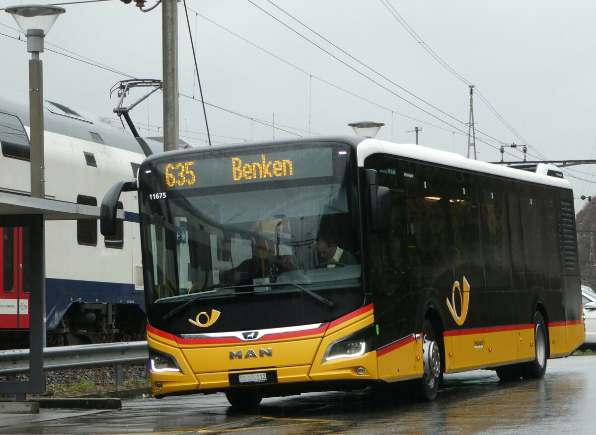 (244'412) - PostAuto Ostschweiz - SG 304'012/PID 11'675 - MAN am 3. Januar 2023 beim Bahnhof Ziegelbr�cke