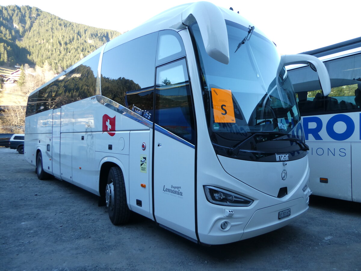 (244'805) - L�mania, Montreux - VS 501'615 - Irizar (Vorf�hrfahrzeug Visa) am 7. Januar 2023 in Adelboden, ASB